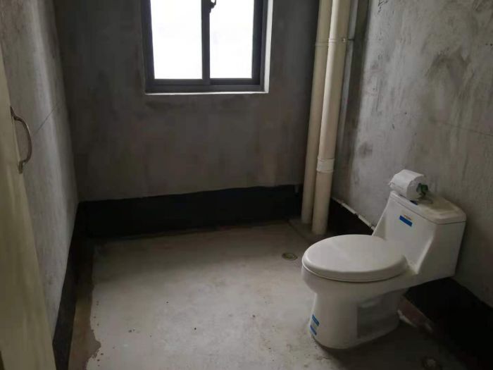 江景国际家园 3室2厅2卫 145m&sup2;