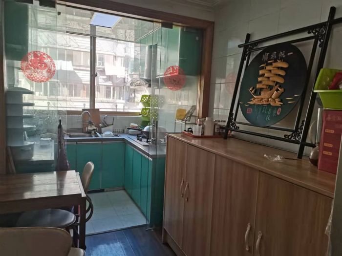 天都花苑 3室1厅1卫 110m&sup2;