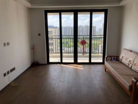春风南岸东园 4室2厅2卫 142m²