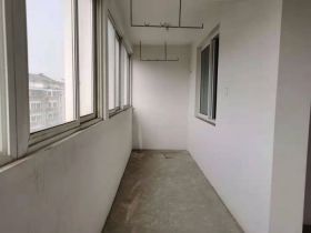 星通花园 5室2厅1卫 191m&sup2;