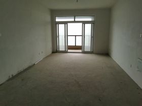 绿地新都会 3室2厅1卫 130m&sup2;