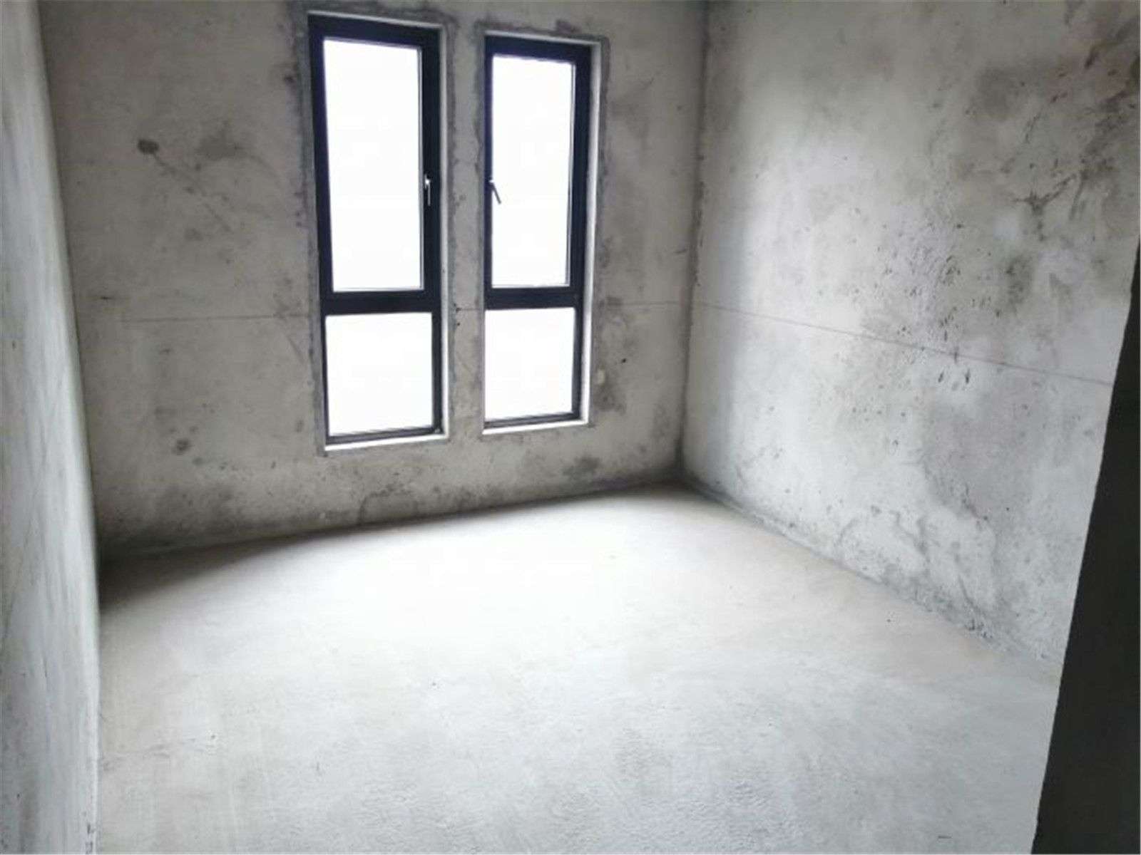 山水壹号 2室2厅1卫 92m&sup2;