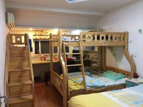世纪新城 4室2厅2卫 150m&sup2;