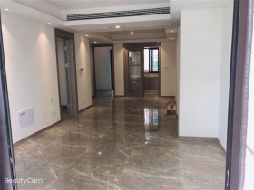 云樾河山 4室2厅2卫 144m&sup2;