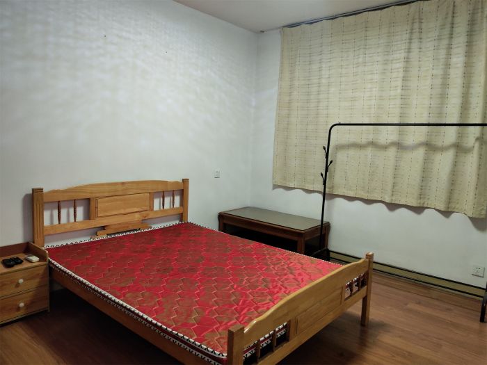 易家桥新村 2室1厅1卫 60m&sup2;