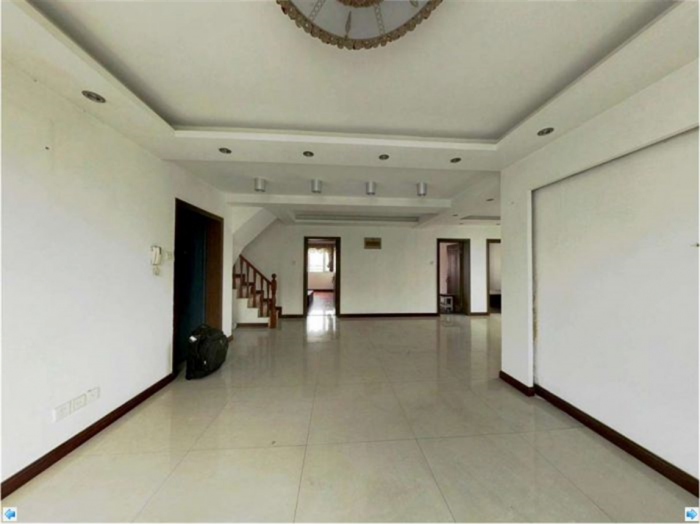 金辉花园 5室2厅2卫 231m&sup2;