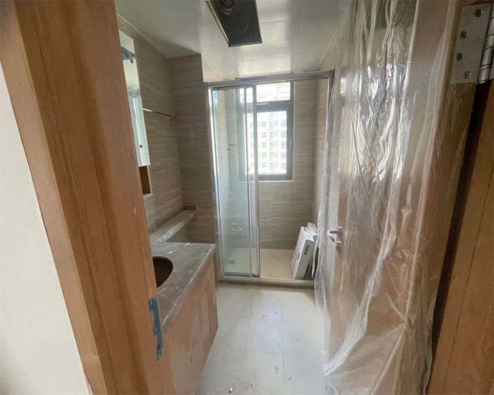 绿地新里城 3室2厅2卫 115m&sup2;