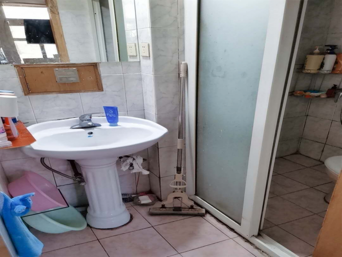 濠东路63号 2室1厅1卫 65m&sup2;