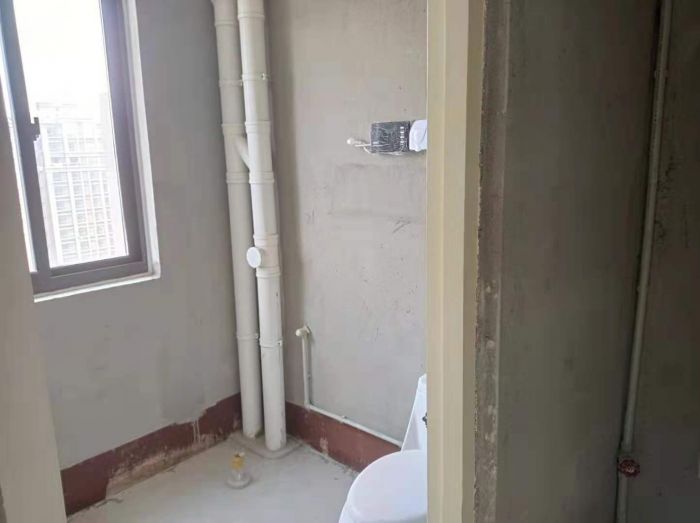 兴石花园 3室2厅1卫 129m&sup2;