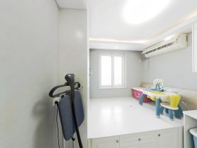 天山花苑 3室1厅1卫 94m&sup2;