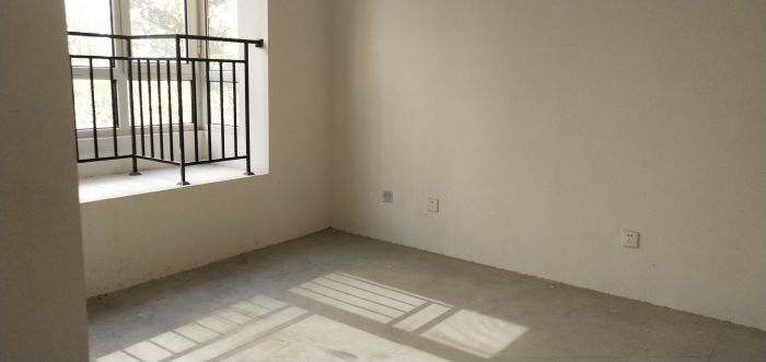 中南世纪花城三期 4室2厅2卫 161m&sup2;