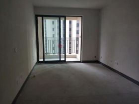 绿地新里城 3室2厅1卫 91m&sup2;