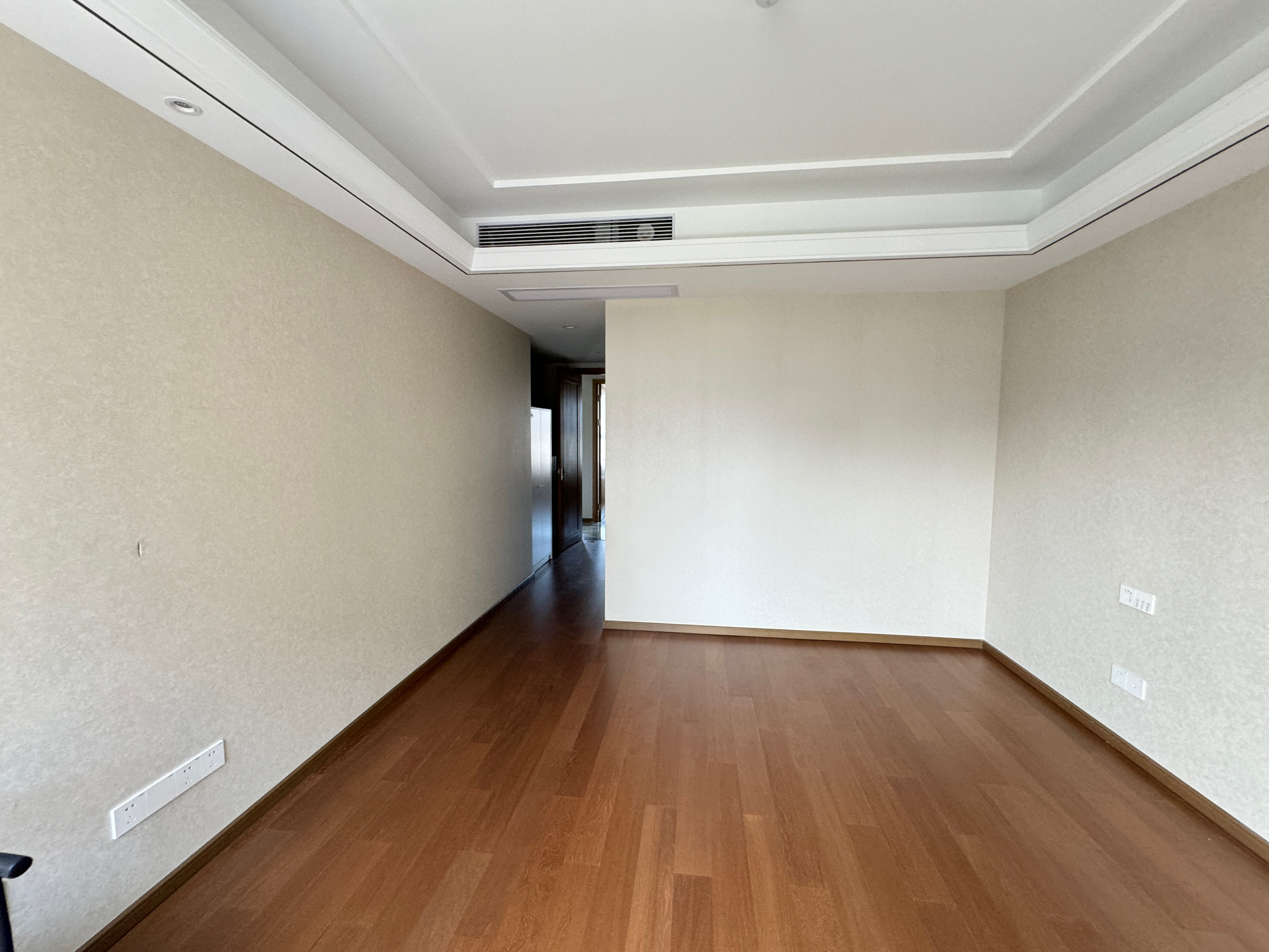 绿城沁园 3室2厅2卫 133m&sup2;