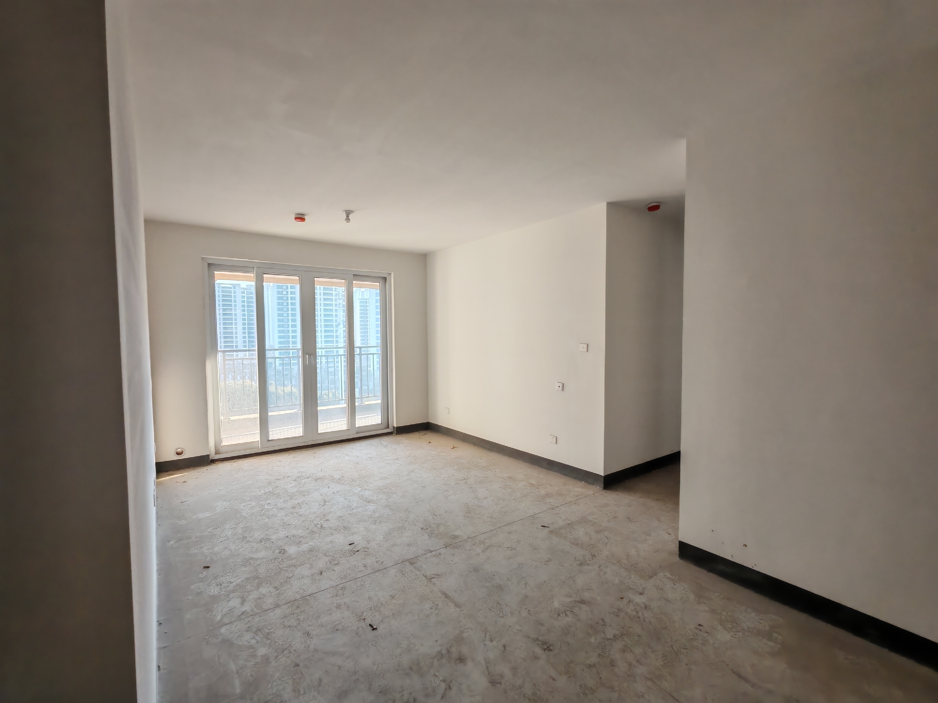 新城香溢紫郡 3室2厅2卫 118m²