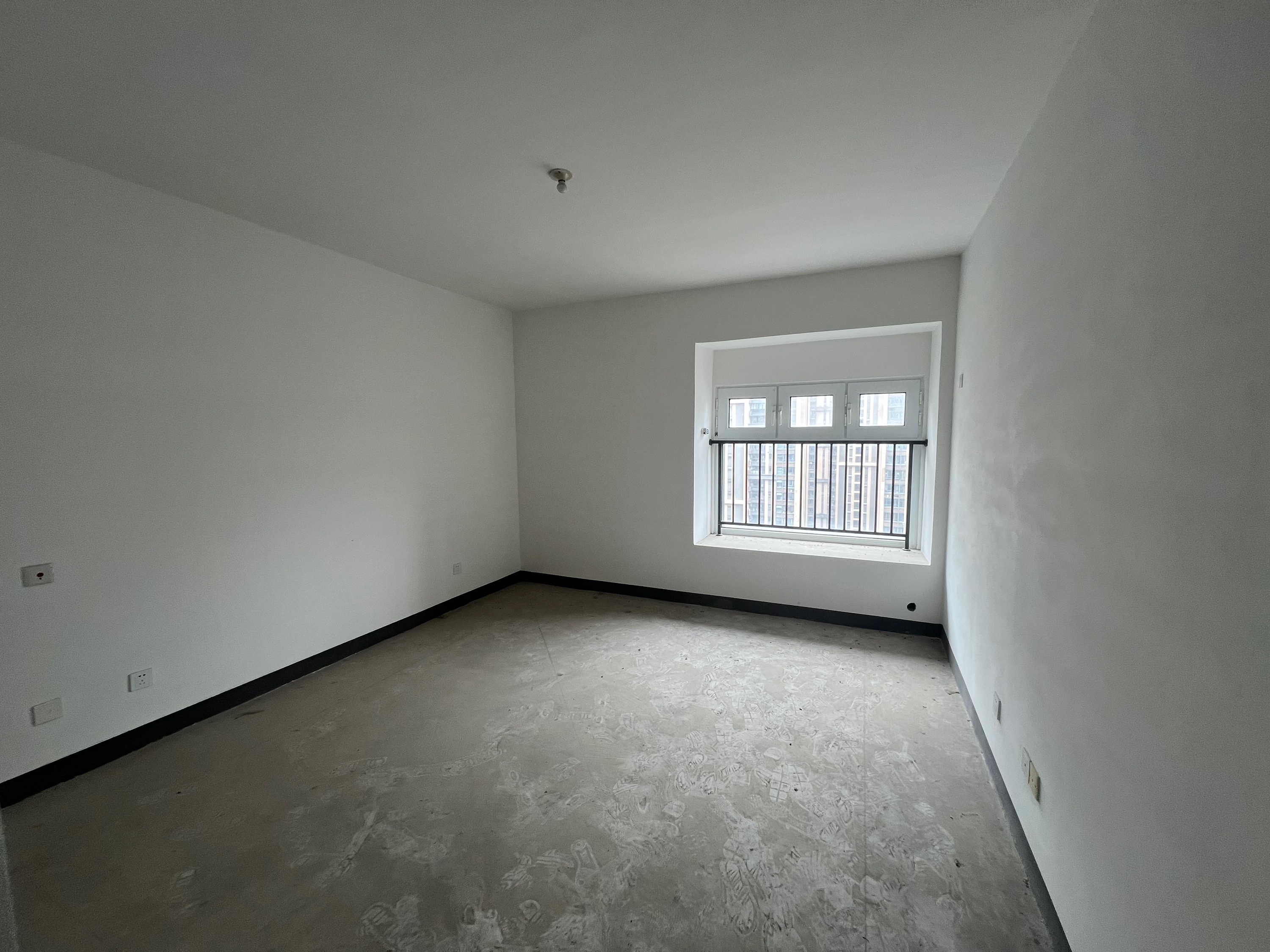 南山国际社区 5室2厅2卫 161.15m&sup2;