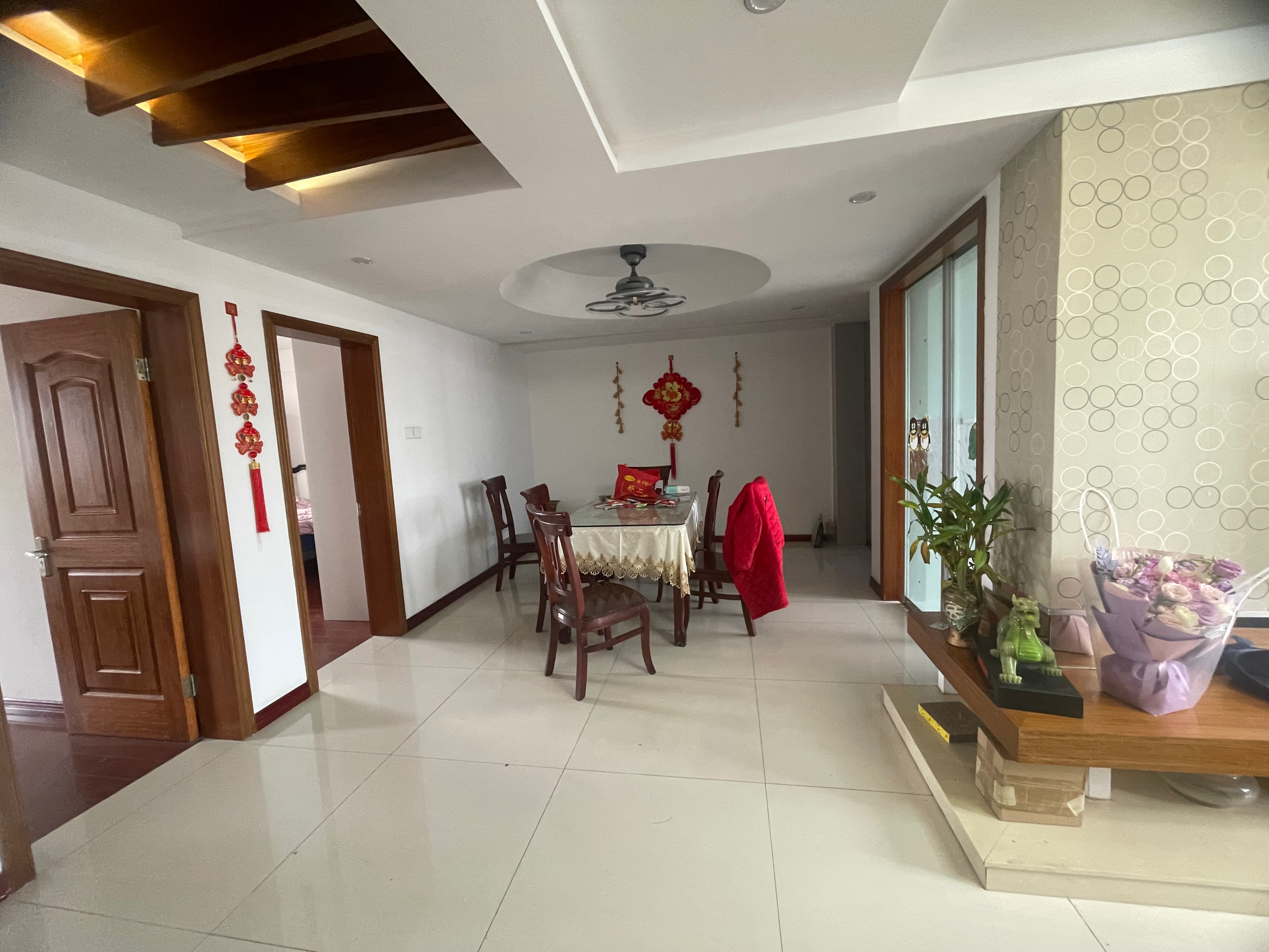 怡园北村北区 4室2厅2卫 106m&sup2;