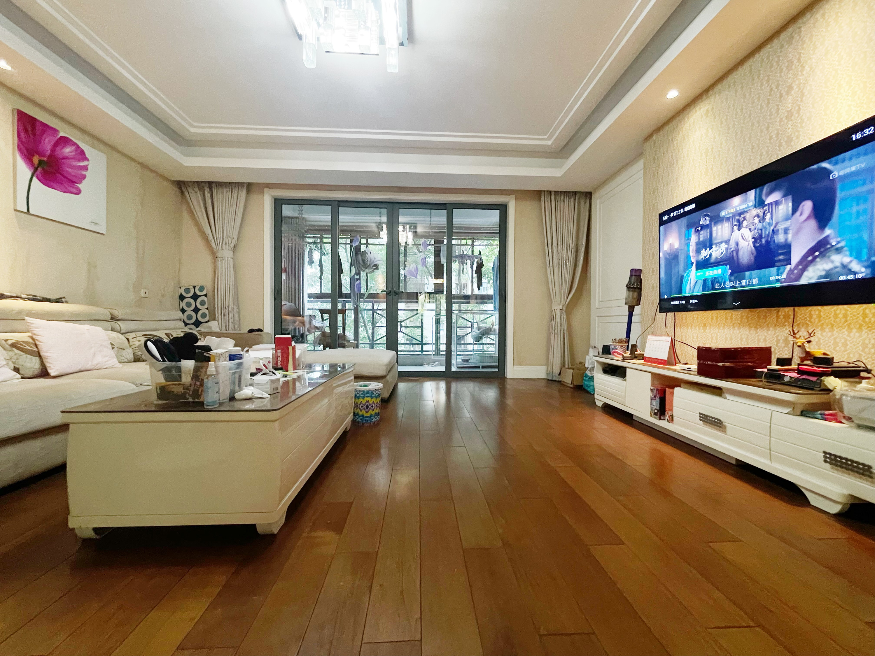 金鼎湾花园 4室2厅2卫 184.88m&sup2;