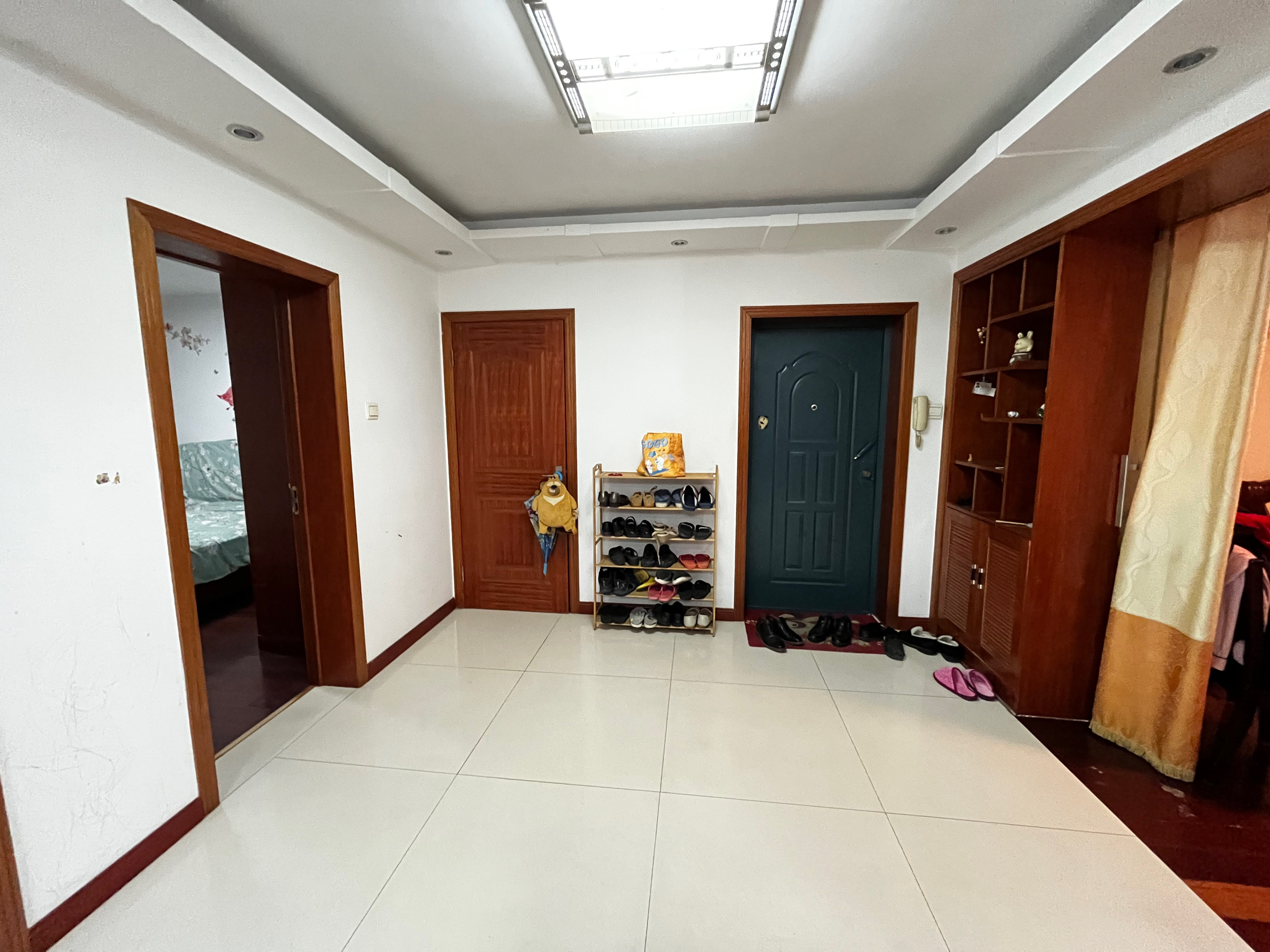 世纪新城 3室2厅1卫 111.73m&sup2;