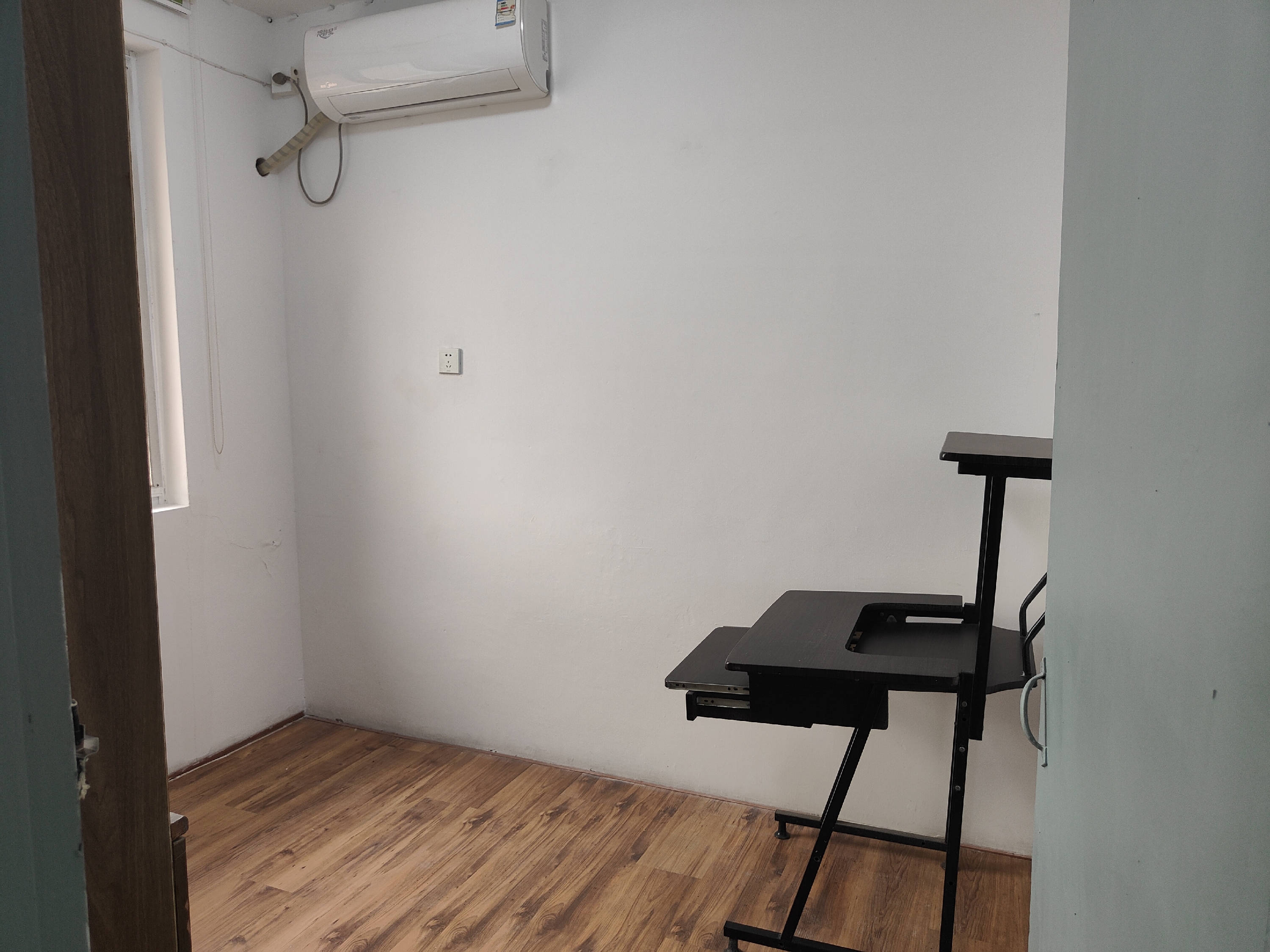 文峰花苑 3室1厅1卫 80m&sup2;