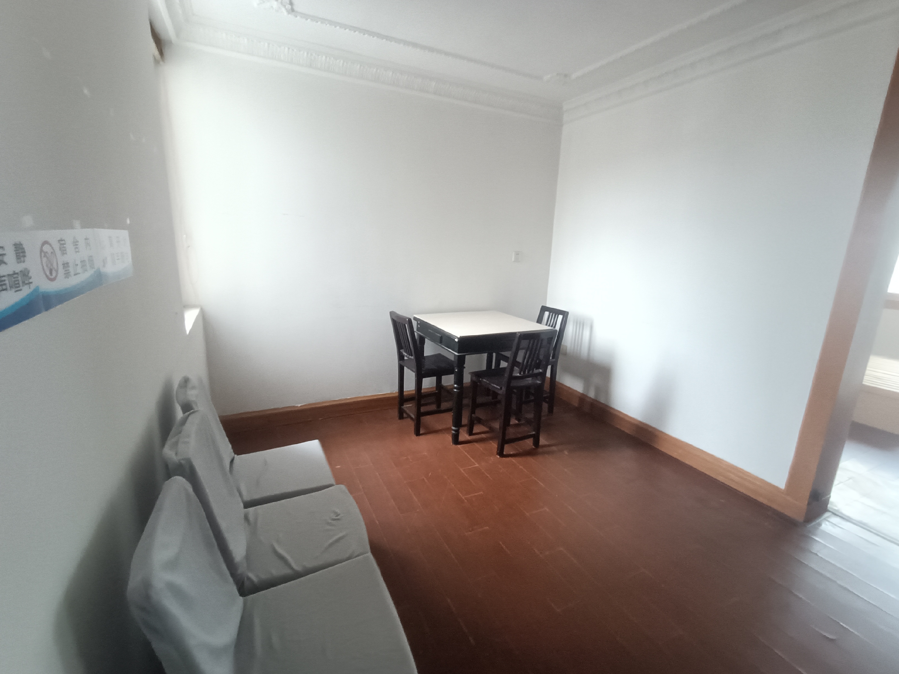 濠东路51号小区 2室1厅1卫 70m&sup2;