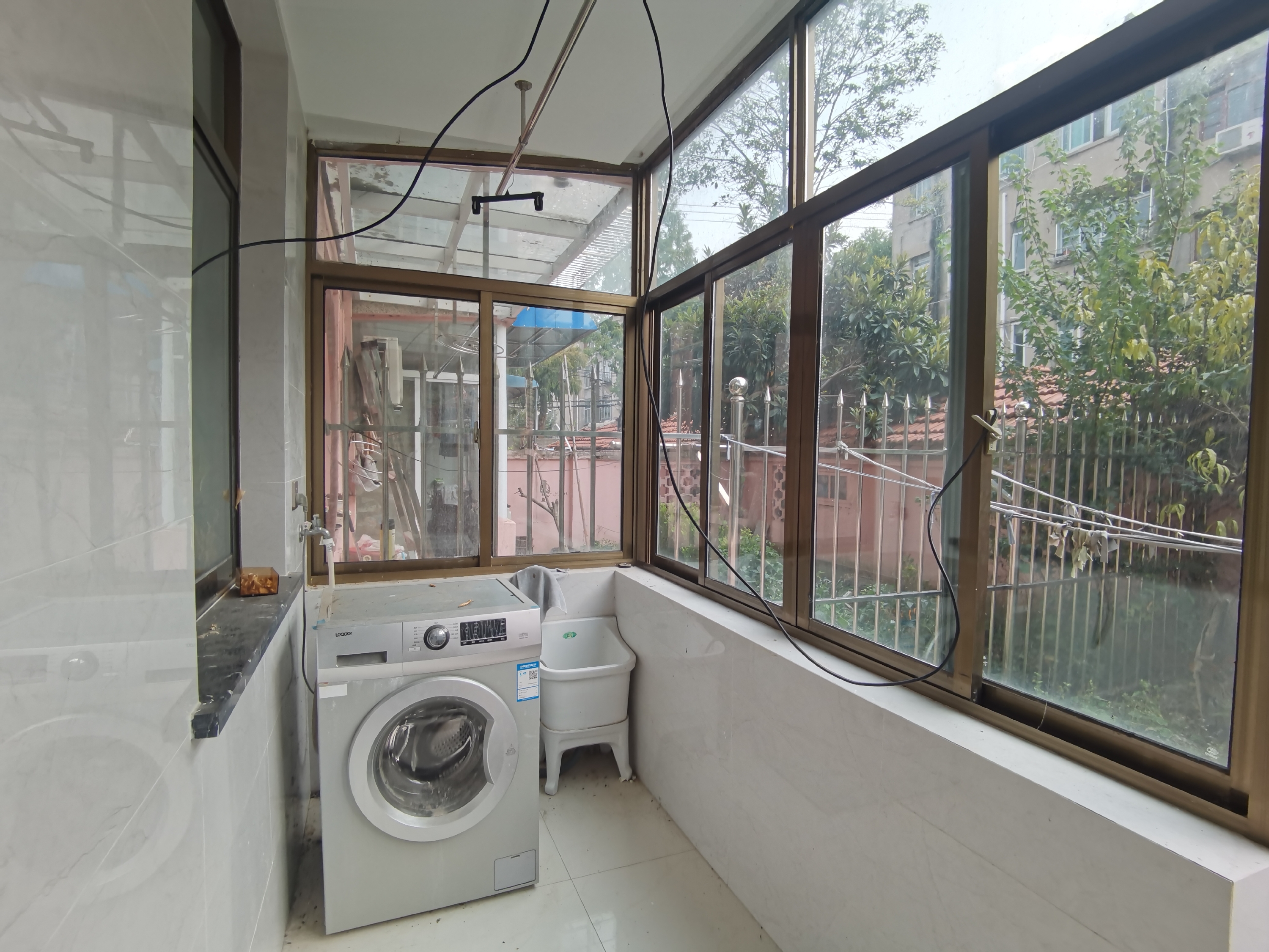 南山新村 1室1厅1卫 35m²