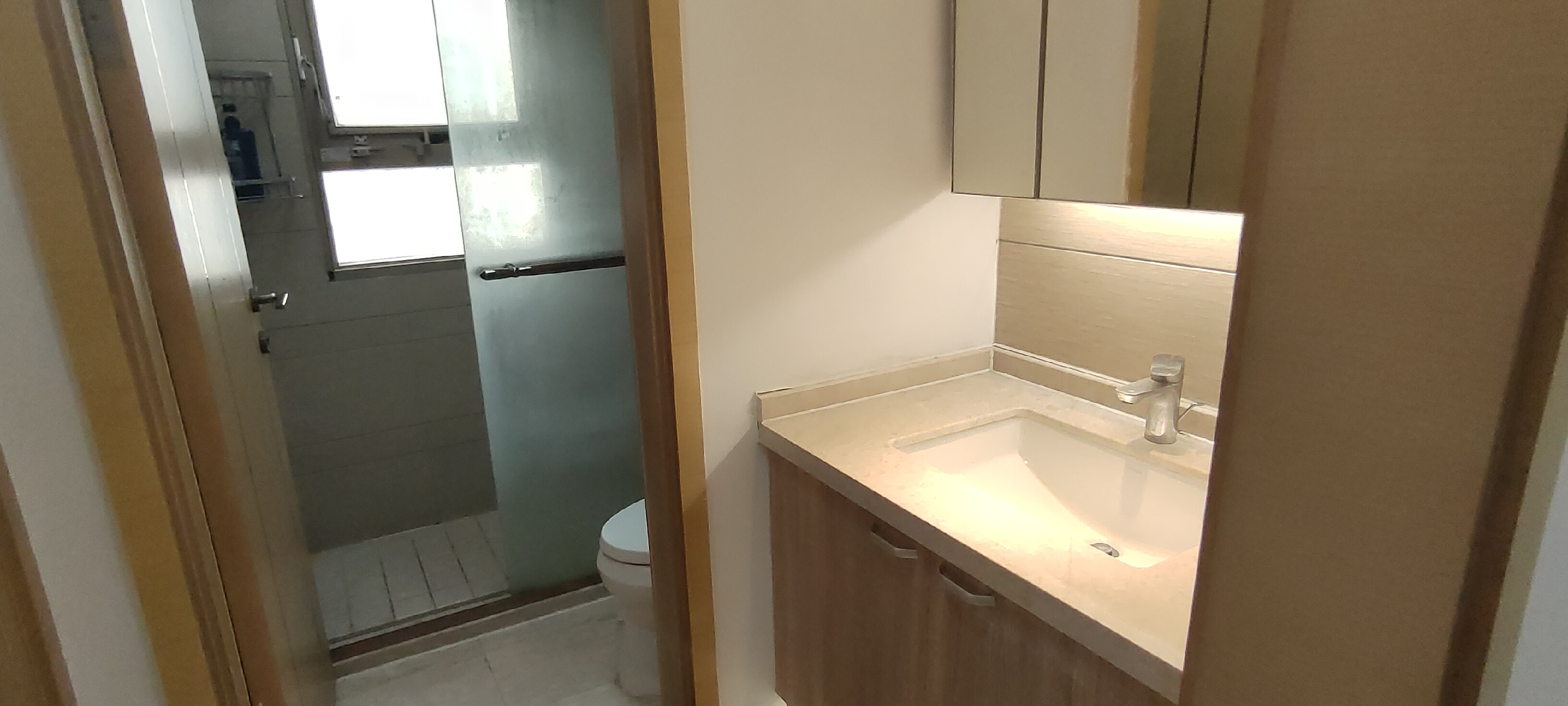 中南世纪花城三期 3室2厅2卫 132m&sup2;