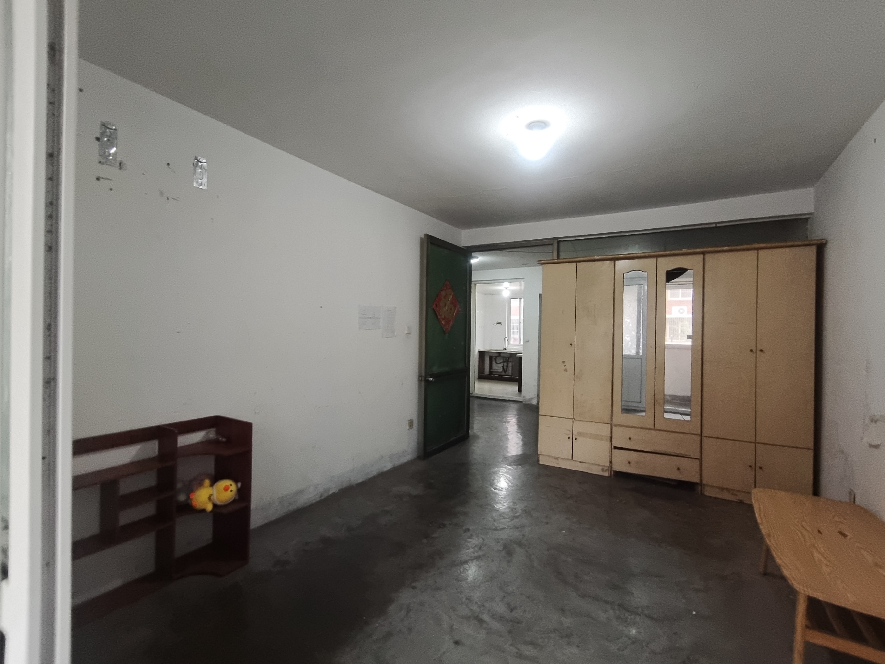 秦灶新村北区 2室1厅1卫 80m&sup2;
