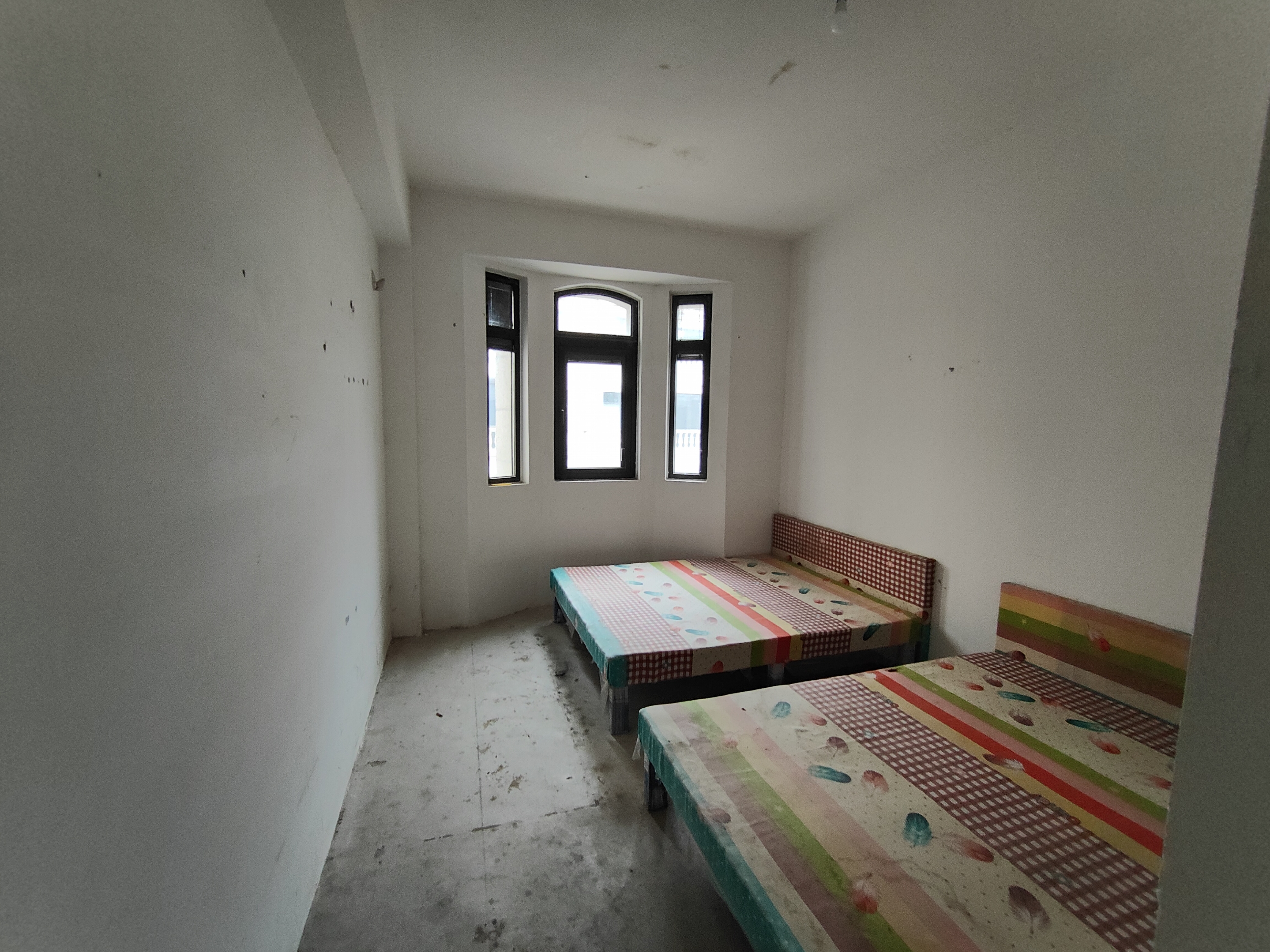 悦达悦海名邸 5室2厅4卫 212.16m&sup2;