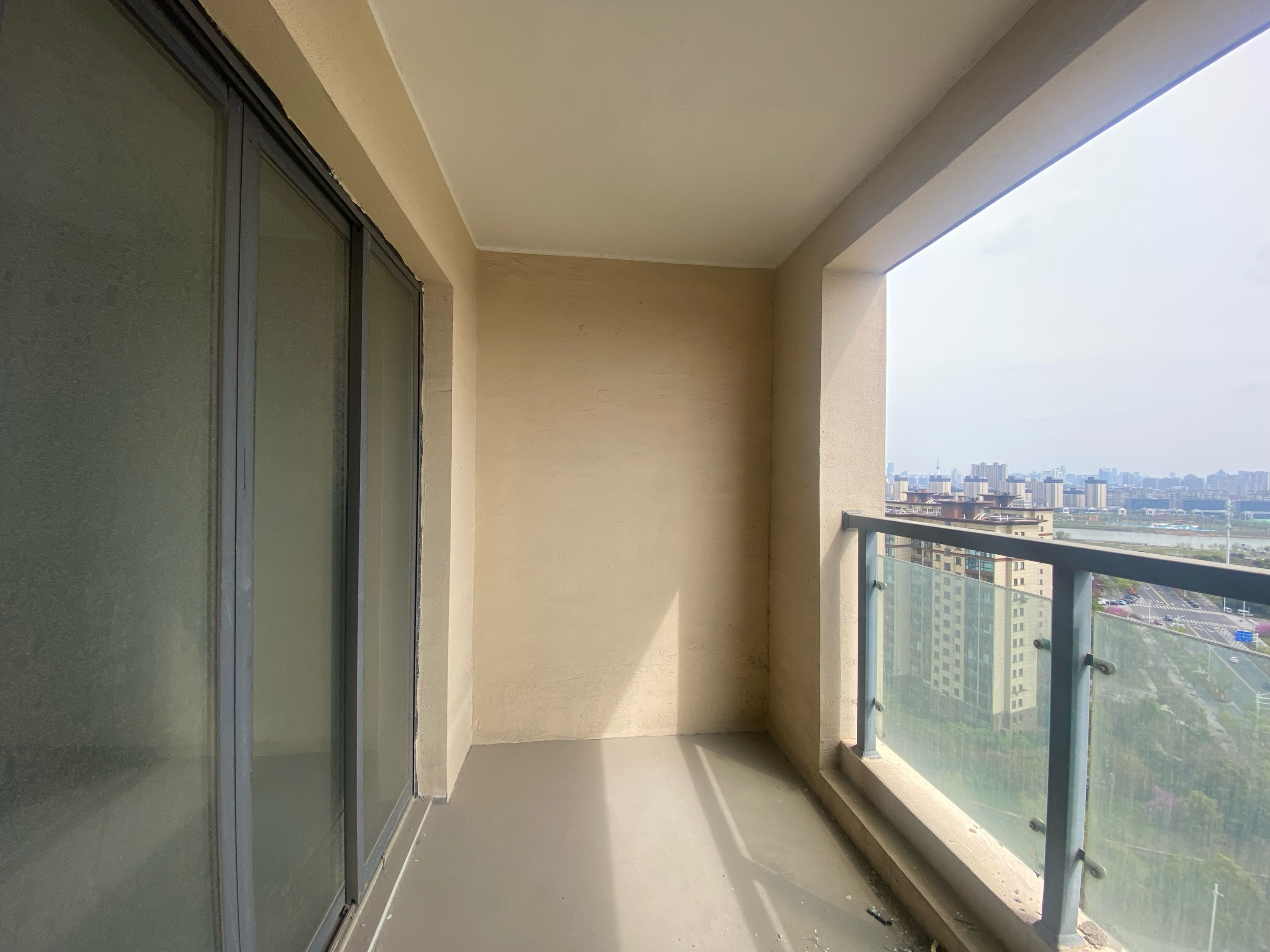 万达华府 3室2厅1卫 90.89m²