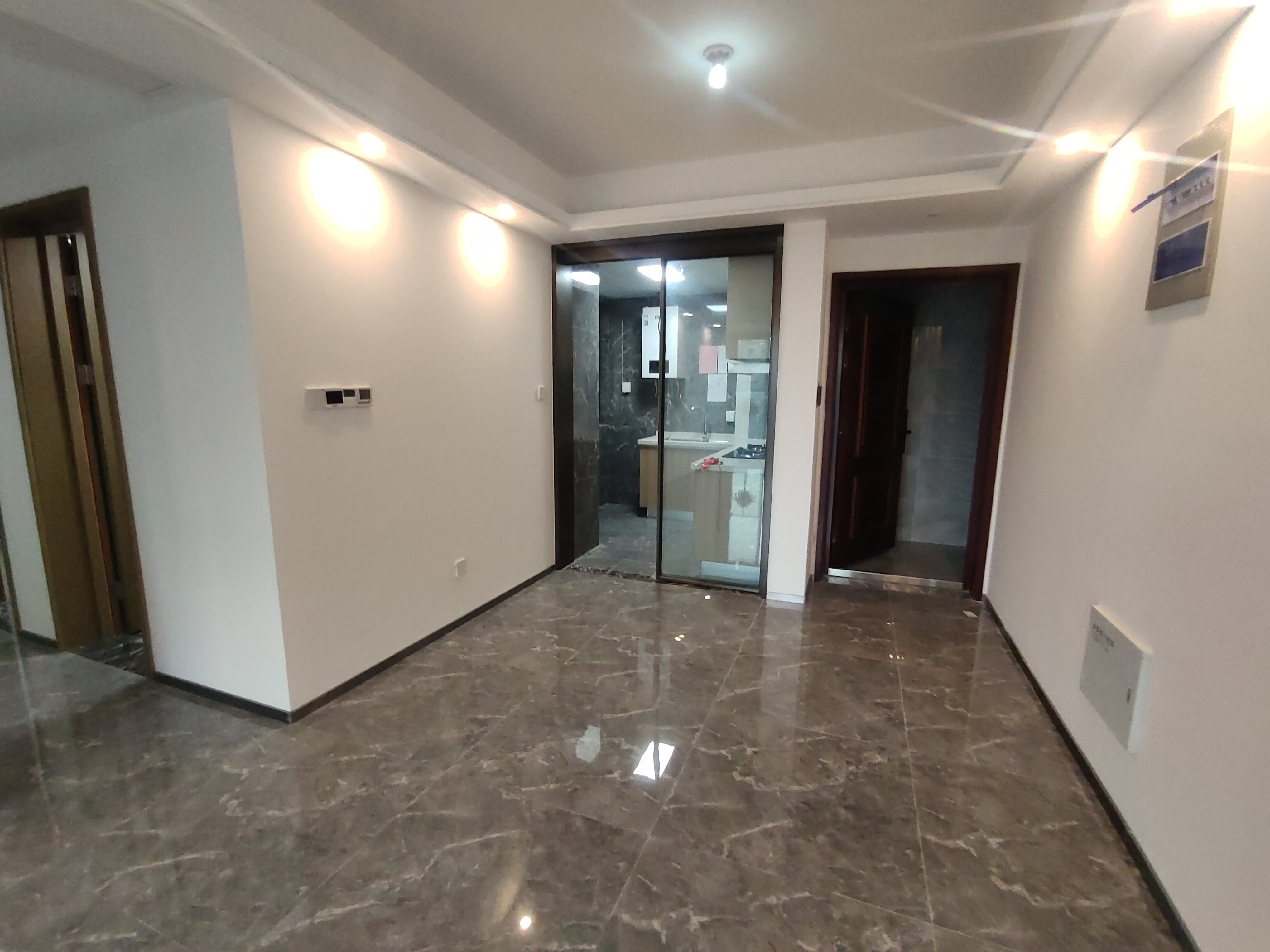 远创宸樾 3室2厅2卫 109.62m²