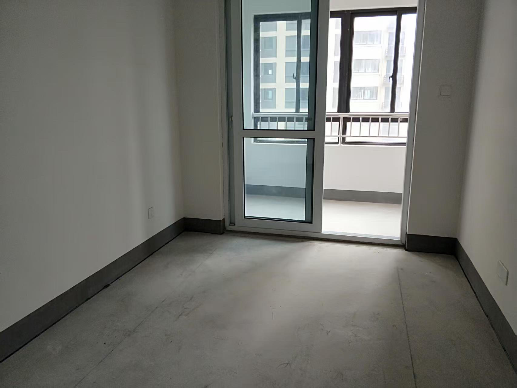 兴石花园 2室2厅1卫 79m&sup2;