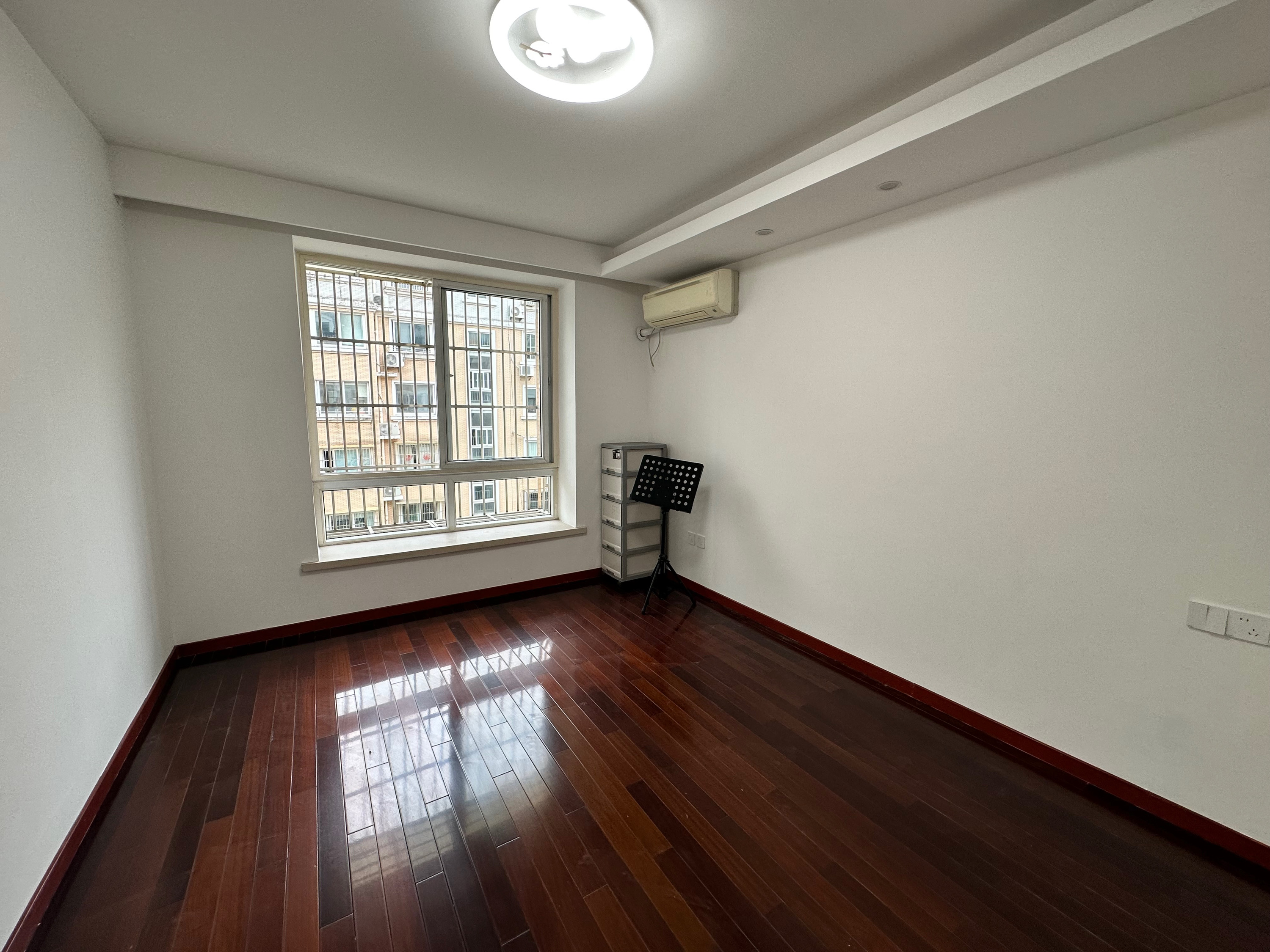 天馨花苑 2室1厅1卫 81.57m²