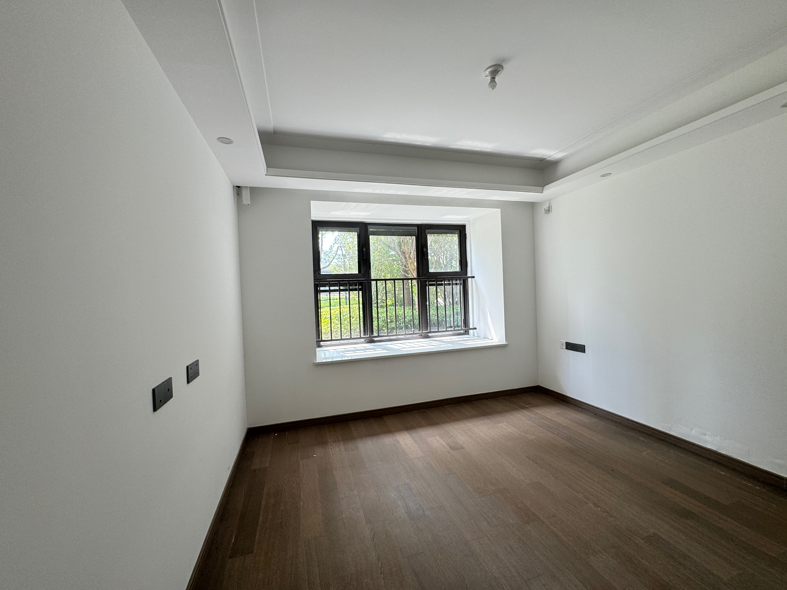 君兰天悦 4室2厅2卫 139m&sup2;
