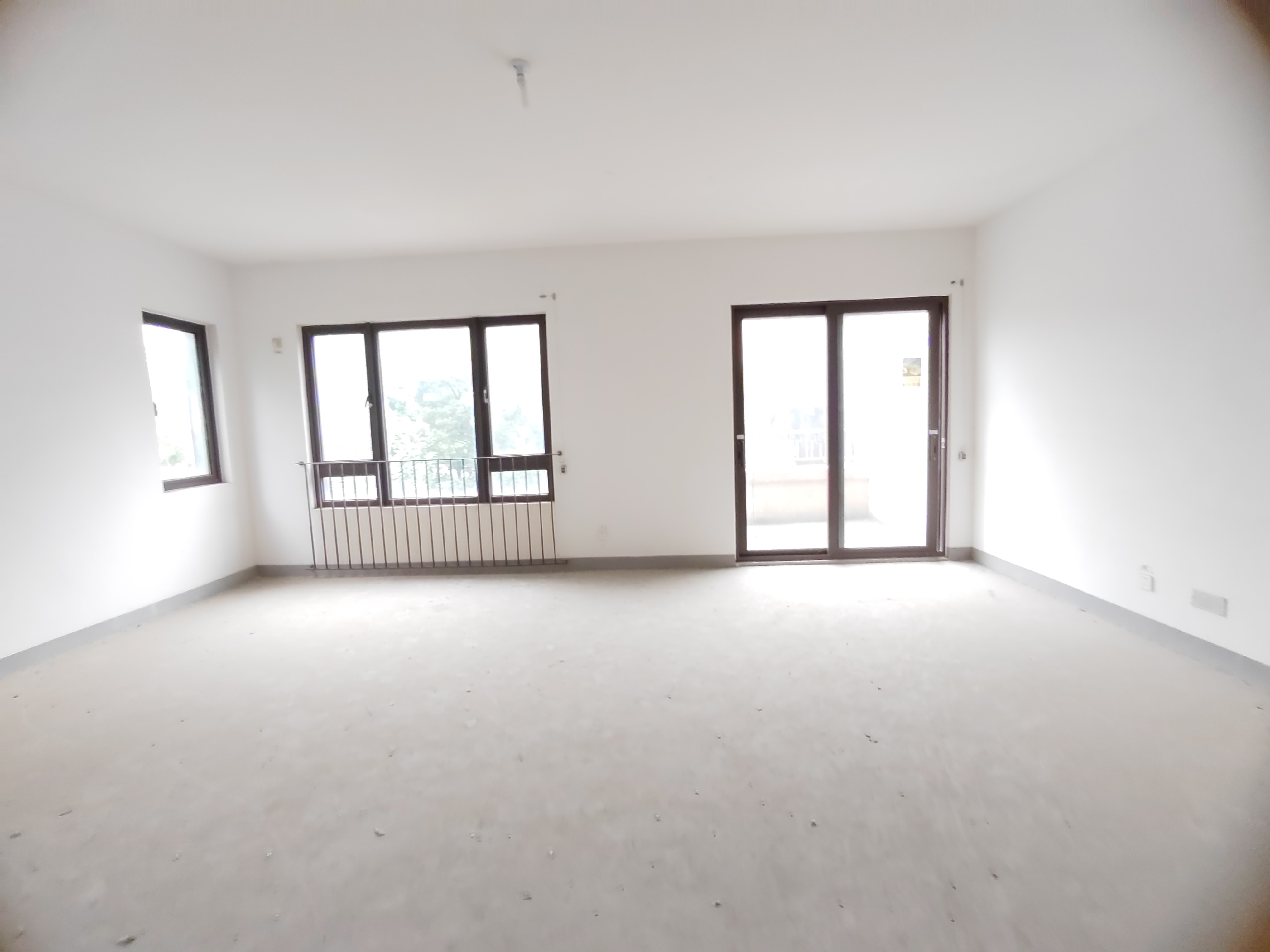 中海上林院 5室2厅1卫 262.79m&sup2;