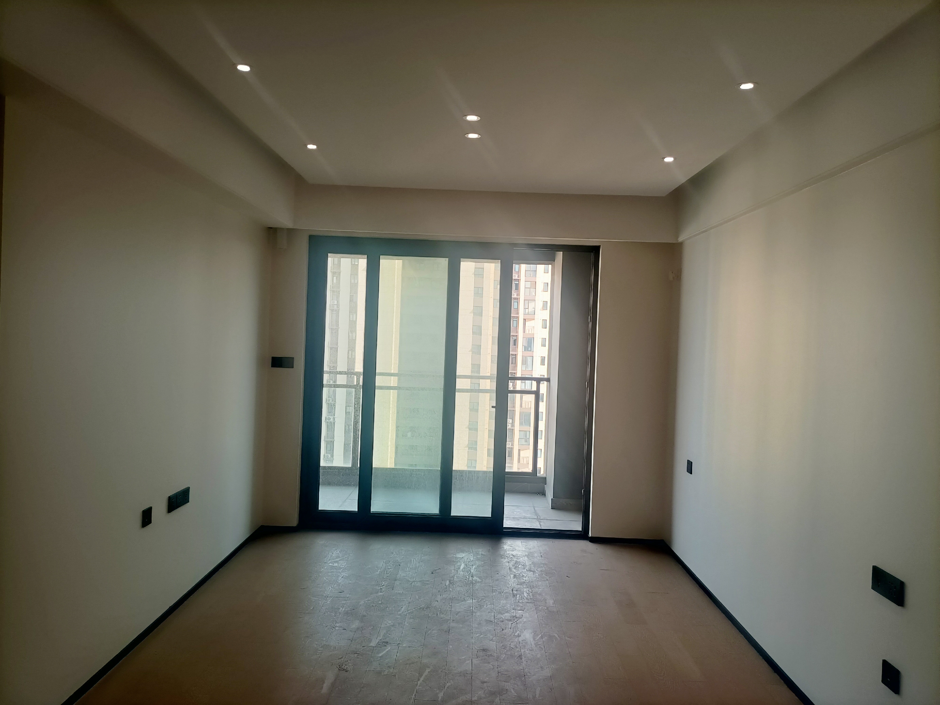 万科翡翠公园 3室2厅1卫 90.9m&sup2;