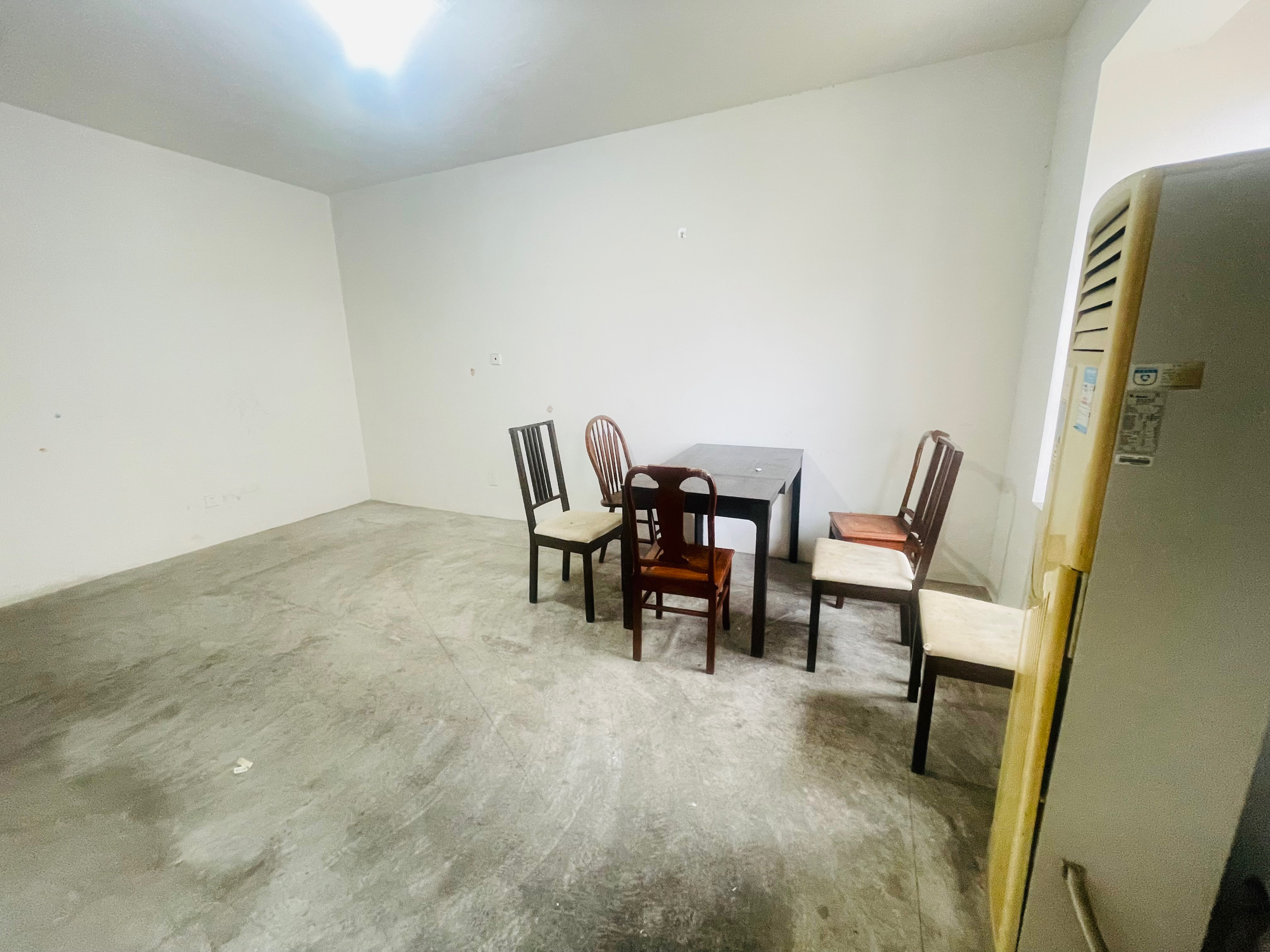 同和嘉苑 2室2厅1卫 90m²