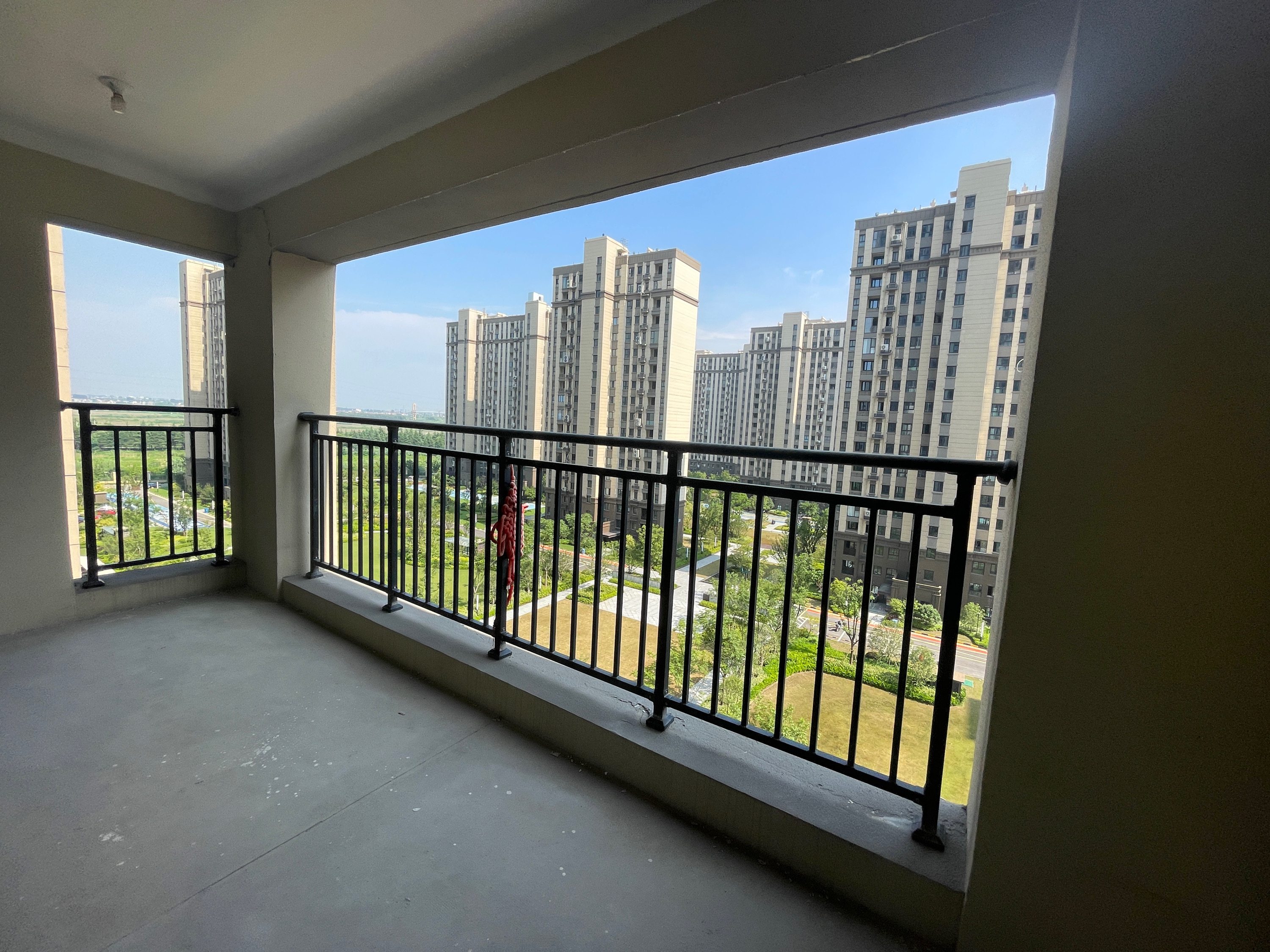 观澜台 3室2厅1卫 102m&sup2;