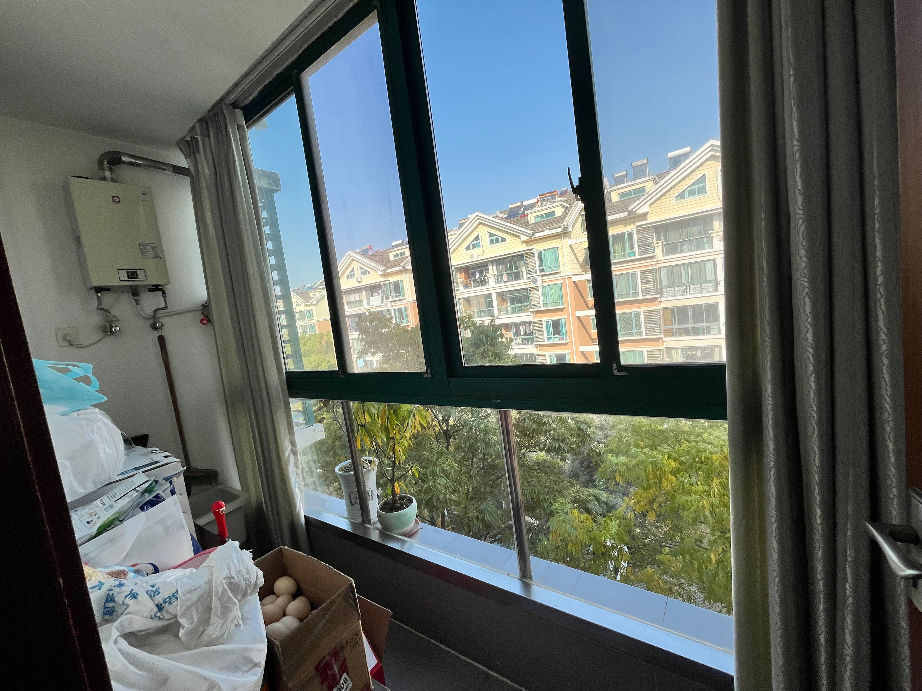 江海皇都私家花园 3室2厅1卫 130.74m&sup2;