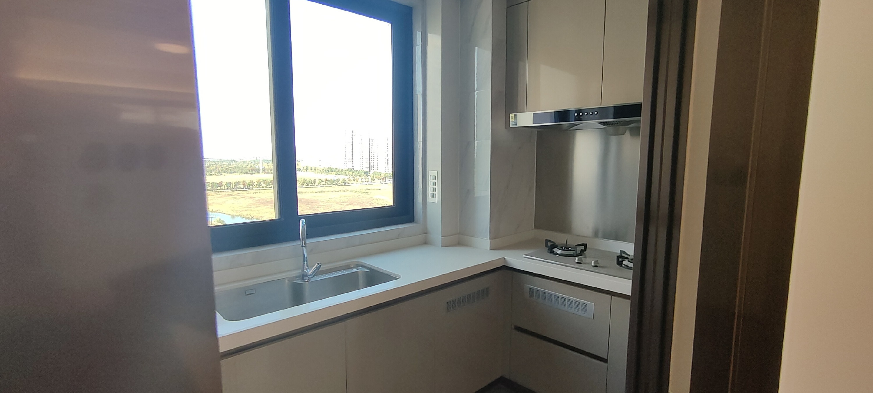 中海上东区 3室2厅2卫 125m&sup2;