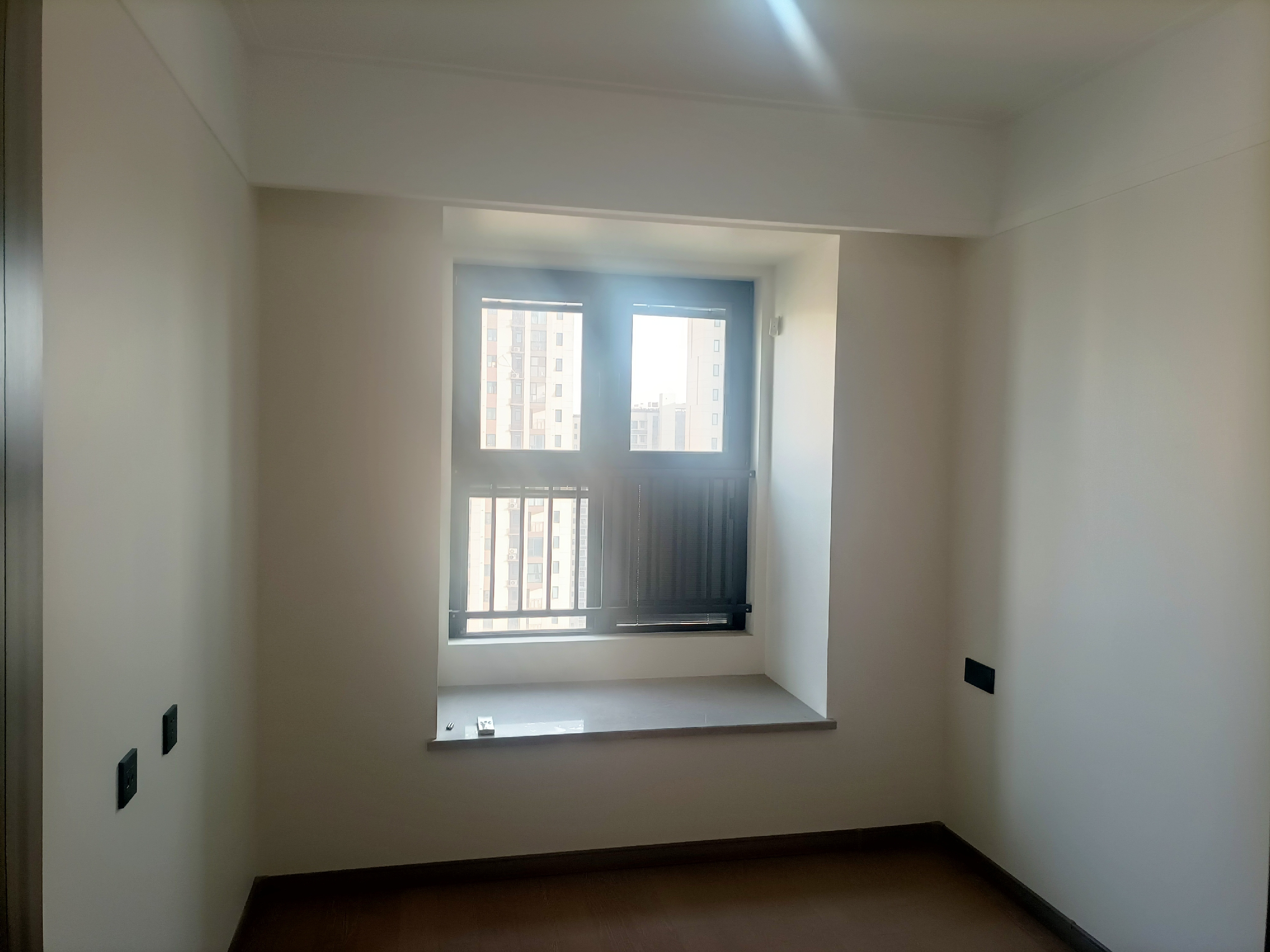 万科翡翠公园 3室2厅1卫 90.9m&sup2;