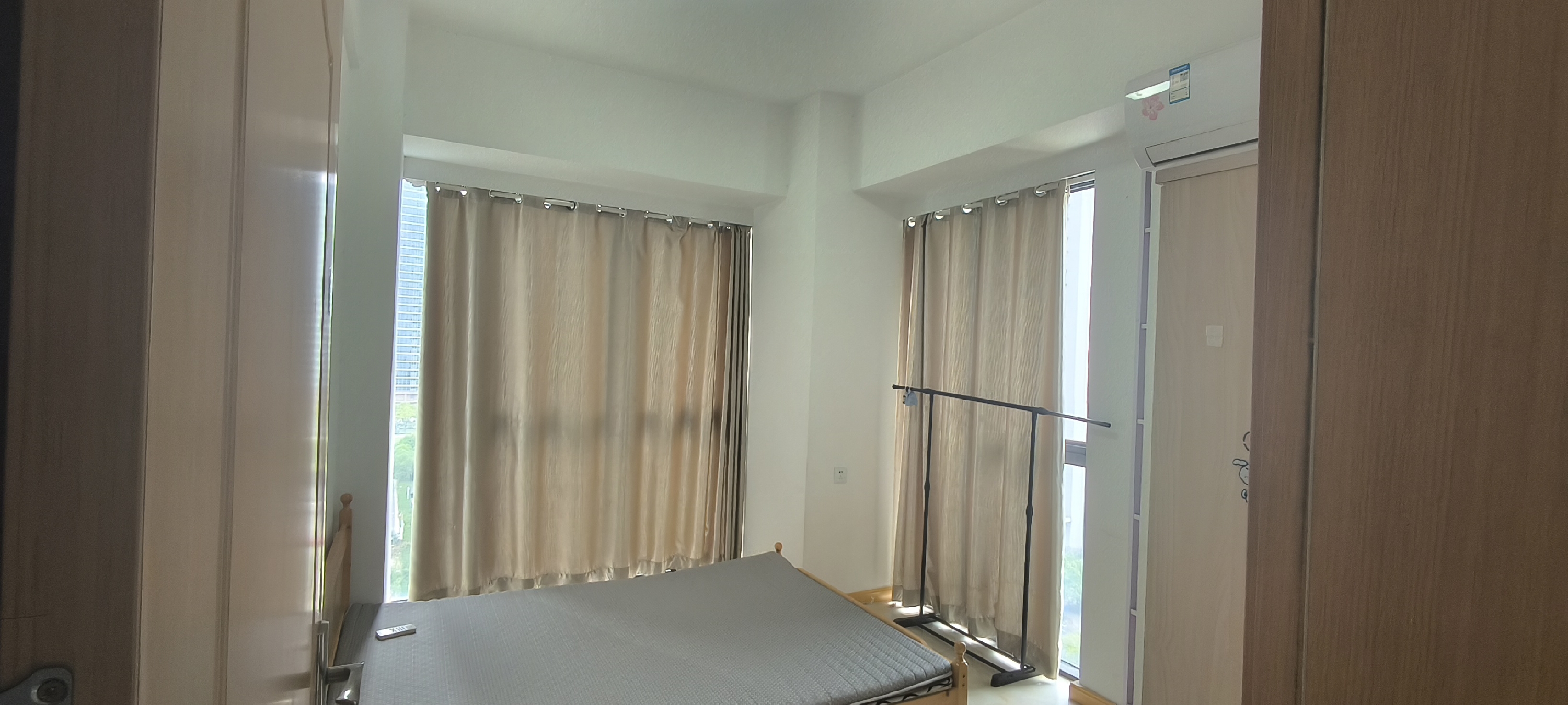 碧桂园云峯中心 1室1厅1卫 42m&sup2;
