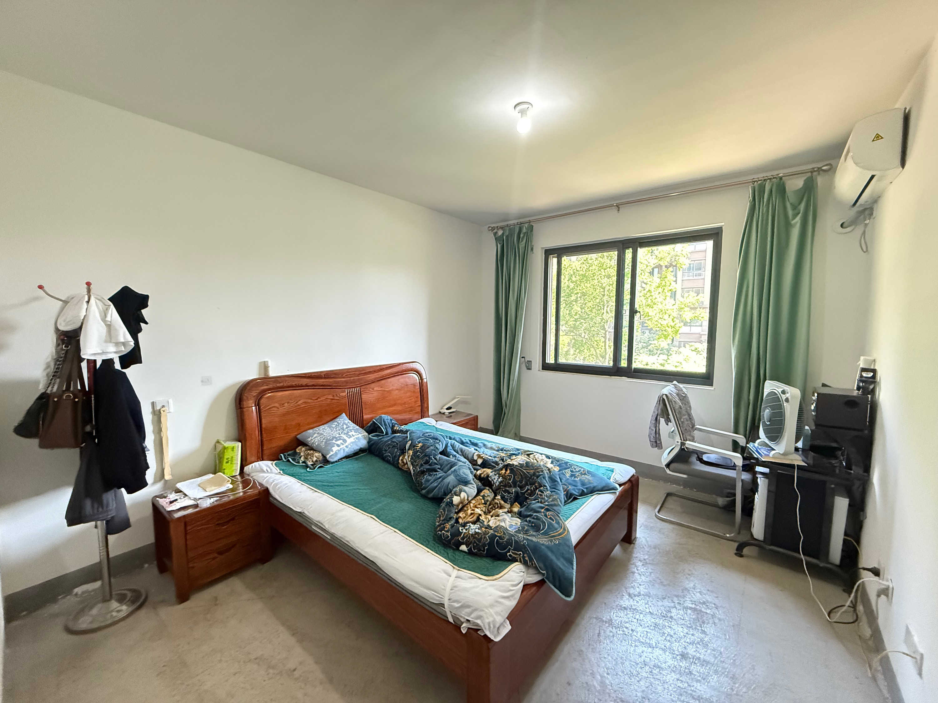 红星嘉苑 3室1厅2卫 137.80m&sup2;