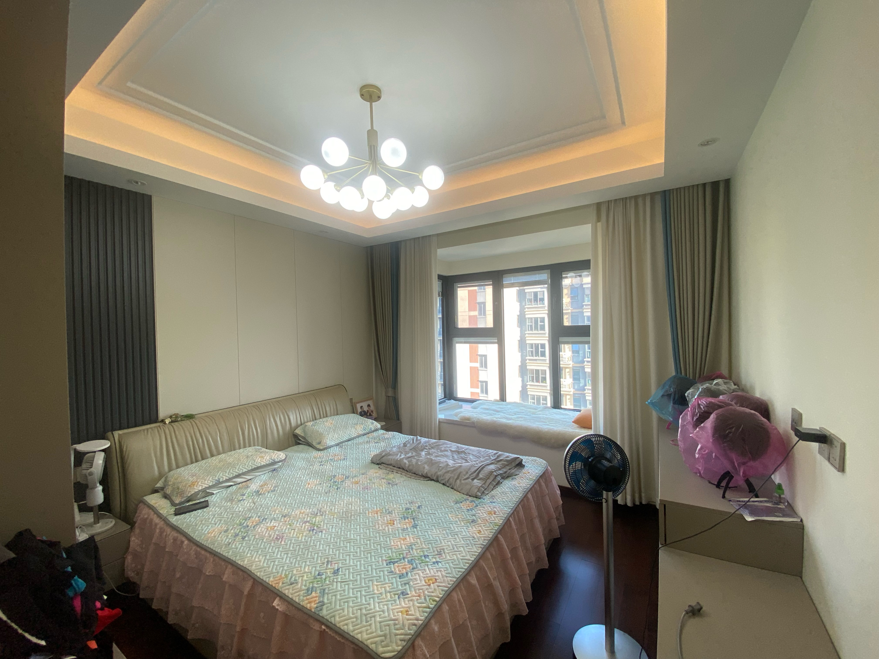 春江阅 4室2厅2卫 143m&sup2;