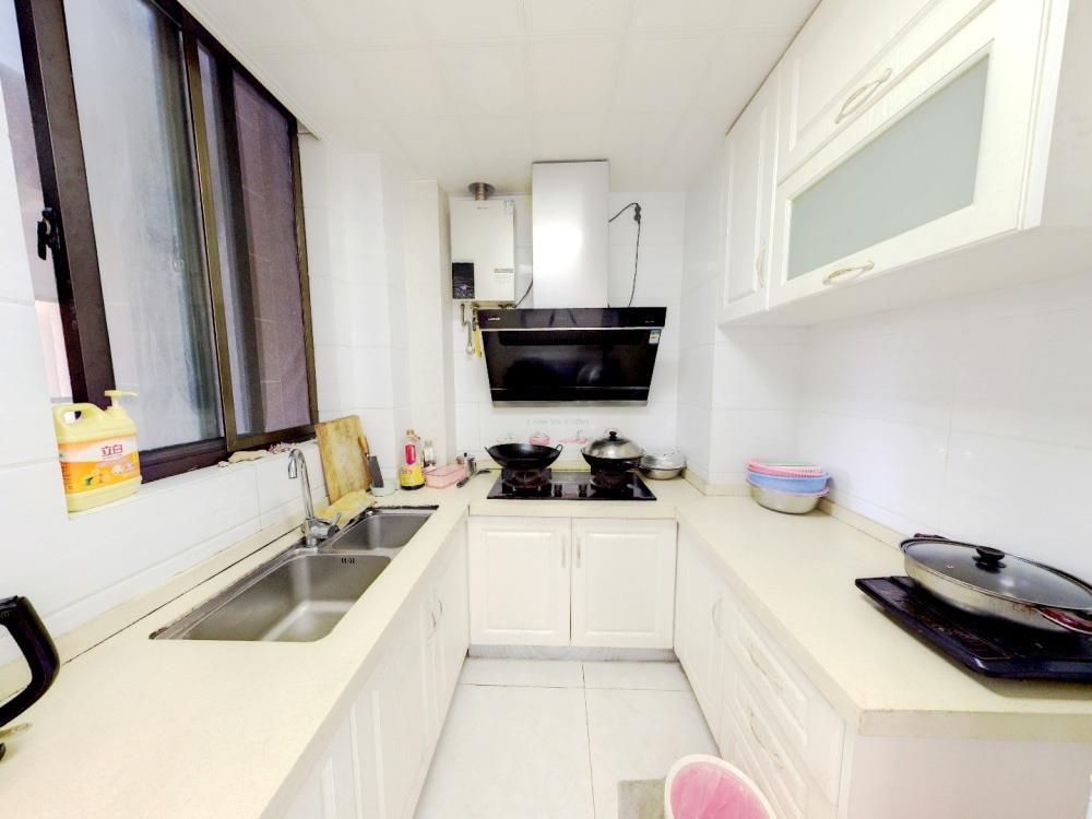 罗福宫 3室1厅1卫 98.47m&sup2;