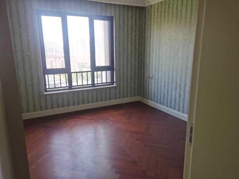 中海铂樾府 4室2厅2卫 143m&sup2;