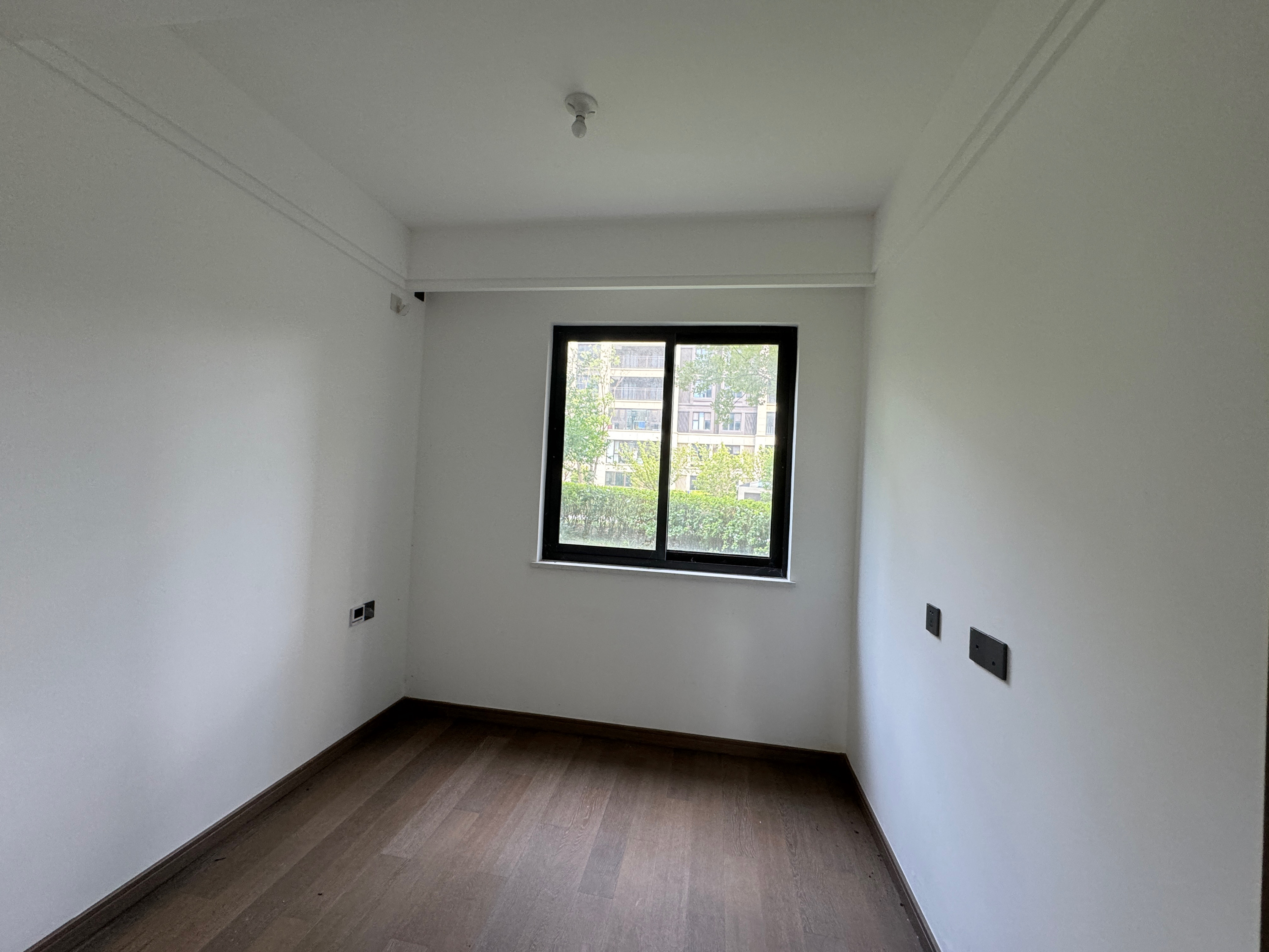 君兰天悦 4室2厅2卫 139m&sup2;