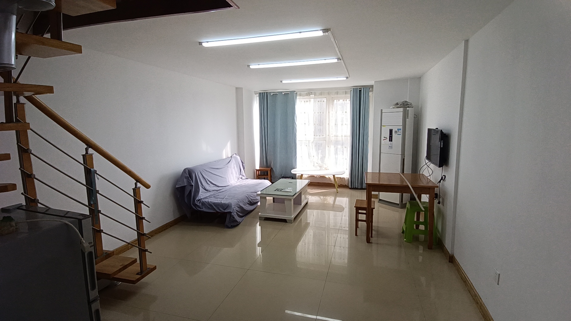 万科爱情公寓 2室1厅1卫 50m²