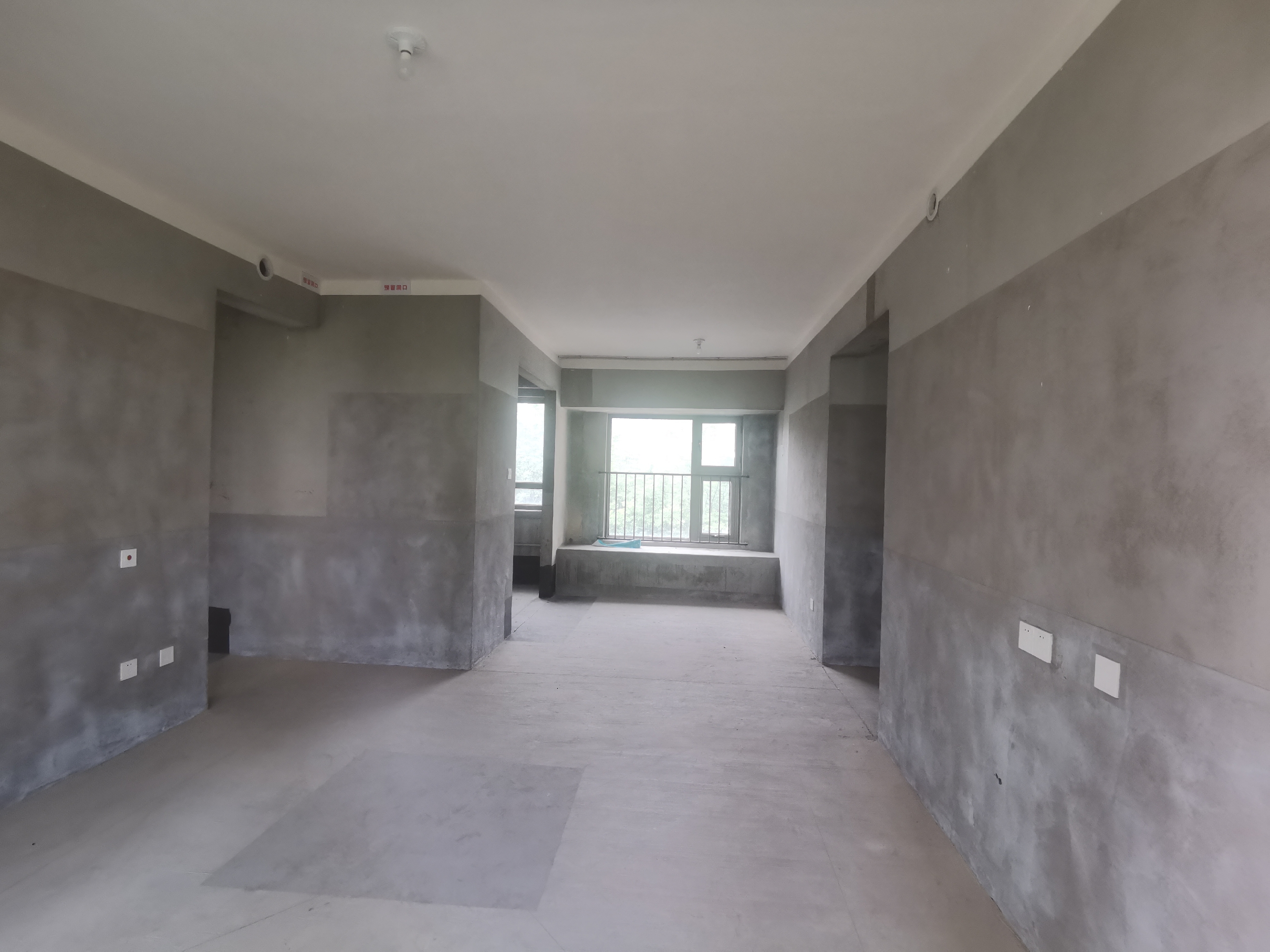 碧桂园桃李江山 4室2厅2卫 100.00m²