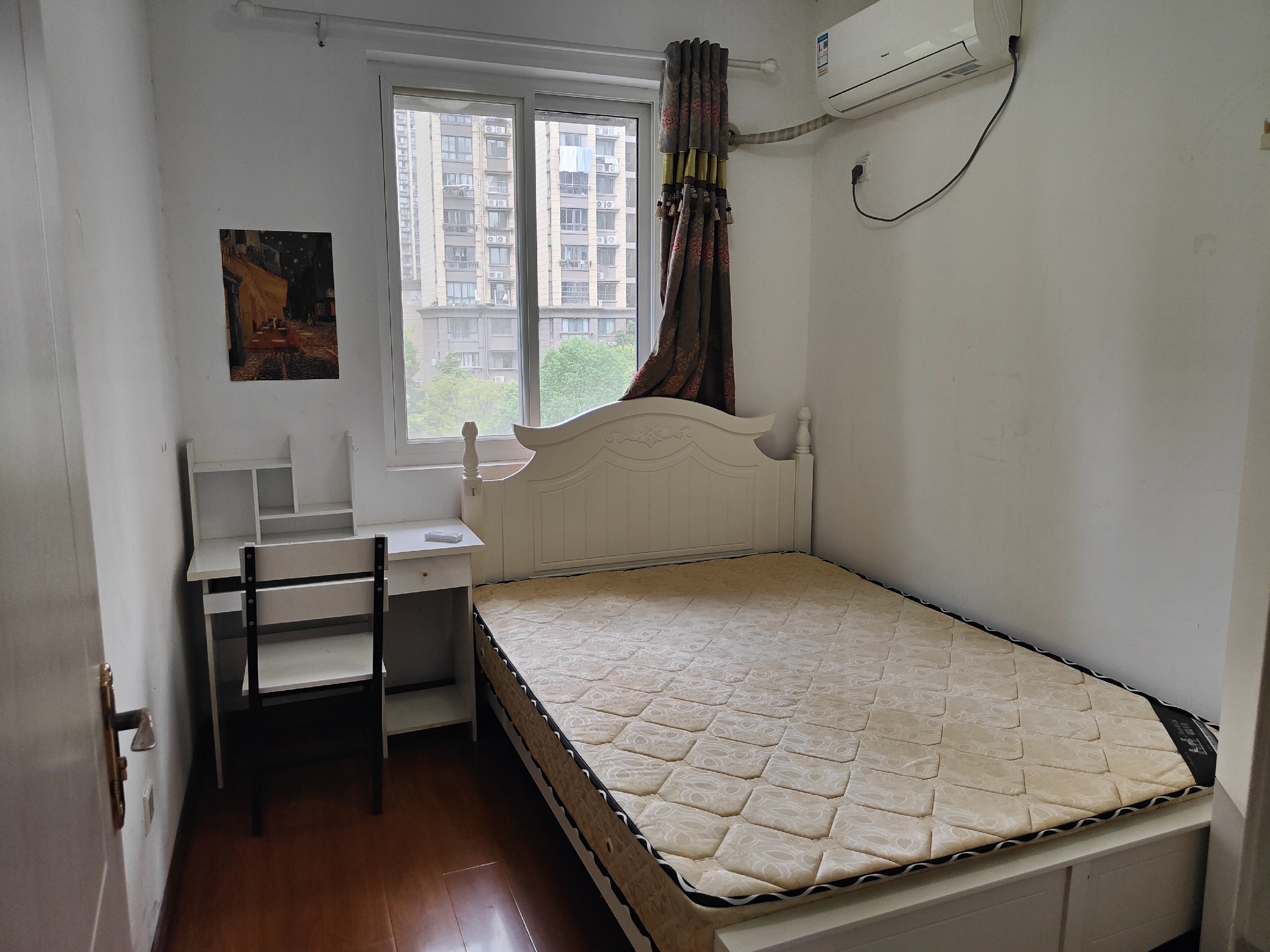 学士府 2室1厅1卫 107.00m&sup2;