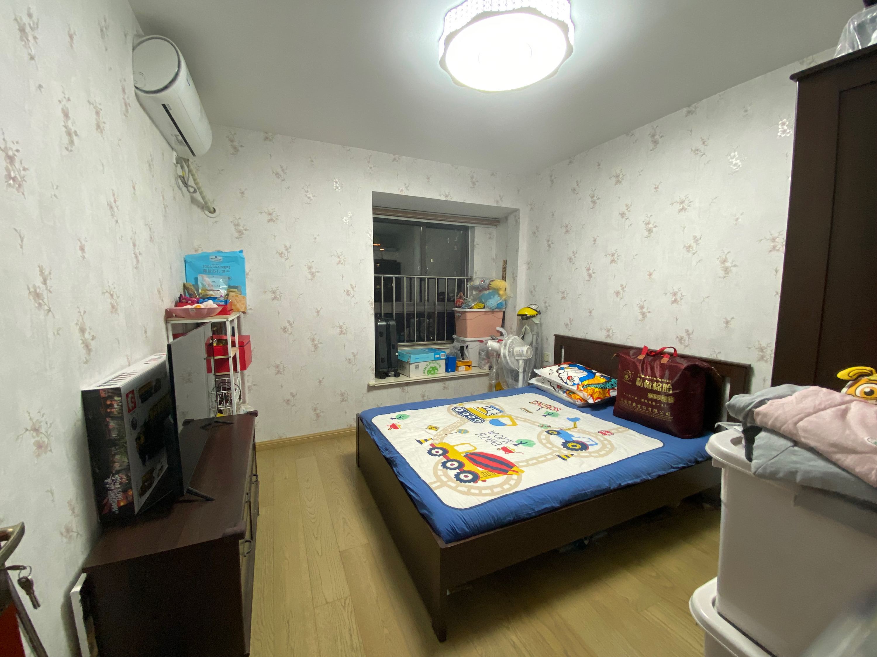 万濠星城 3室2厅2卫 127m&sup2;